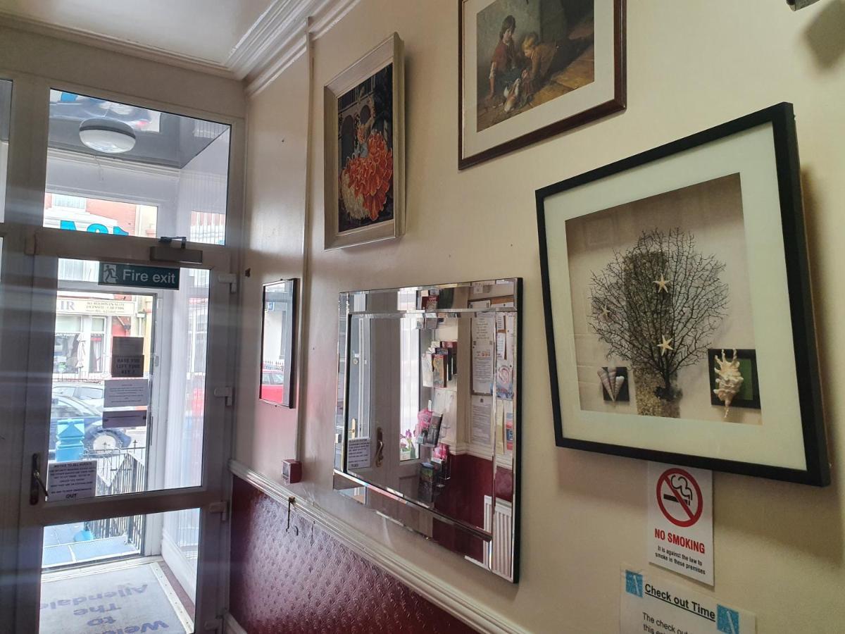 The Allendale Blackpool Extérieur photo